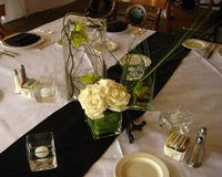 Cenerpieces for the chic modern bride. Square glass assortments.